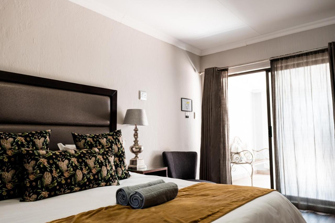Villa Gracia Guesthouse Klerksdorp Dış mekan fotoğraf
